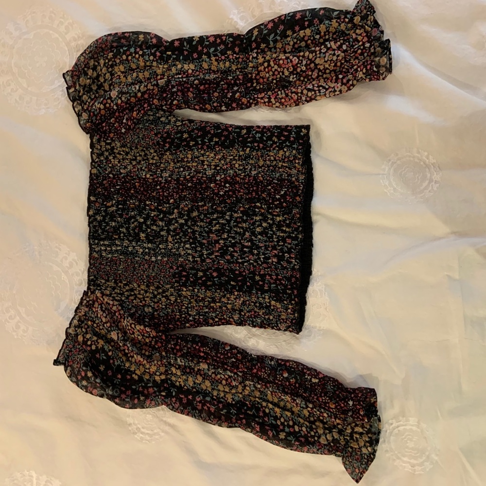 Lulu off the shoulder floral top